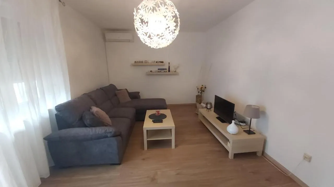 Apartment Marbrillo Pula