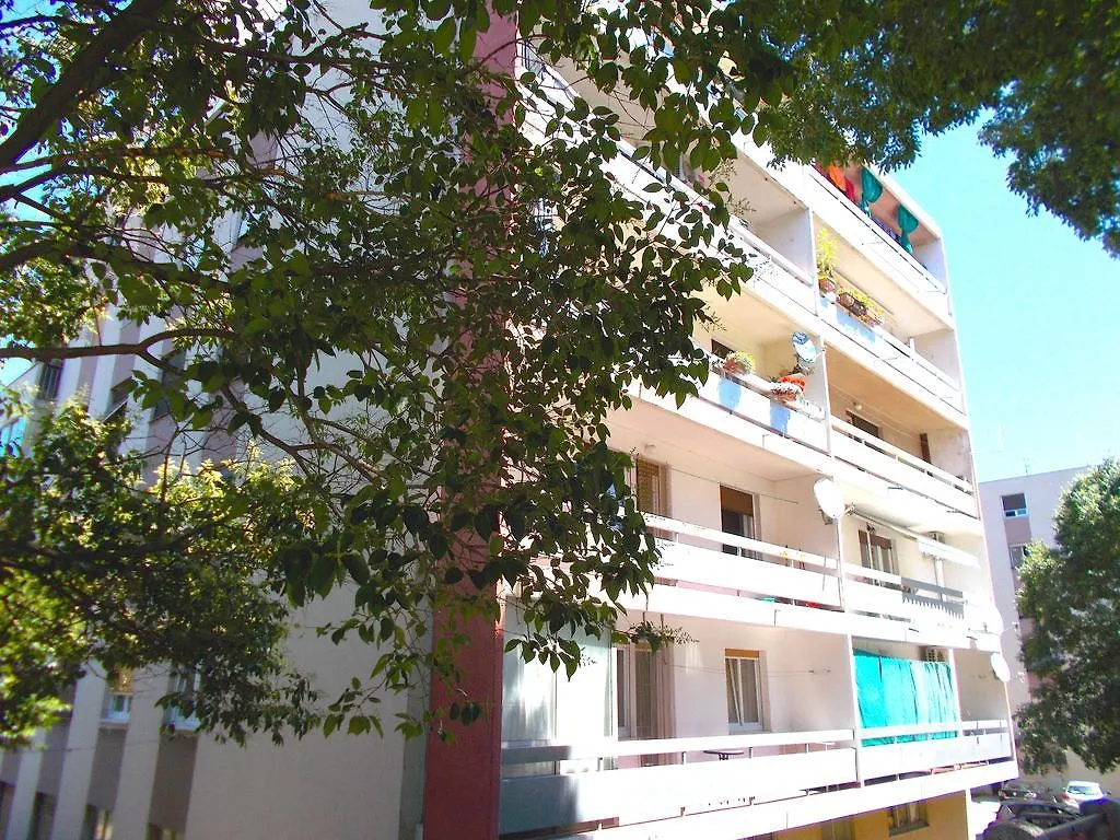 Apartment Marbrillo Pula